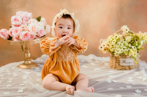 靖边五个月的宝宝可以坐吗